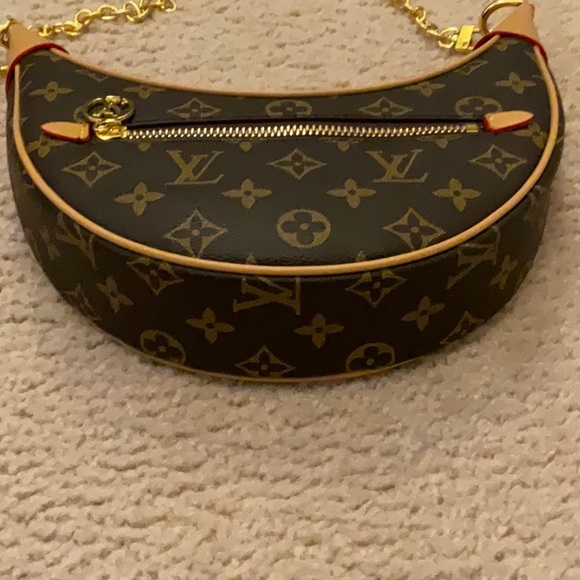 Monogram bag - Picture 8 of 11